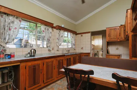 Kitchen Custom Cabinet