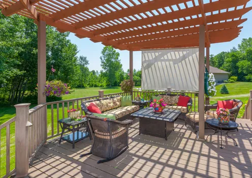 Custom Deck Construction in Spring Trails Spring, Texas