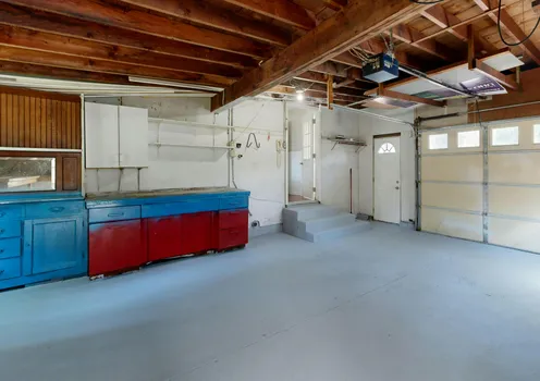 Space Optimization & Storage Enhancements in Cypresswood Glen Spring, Texas