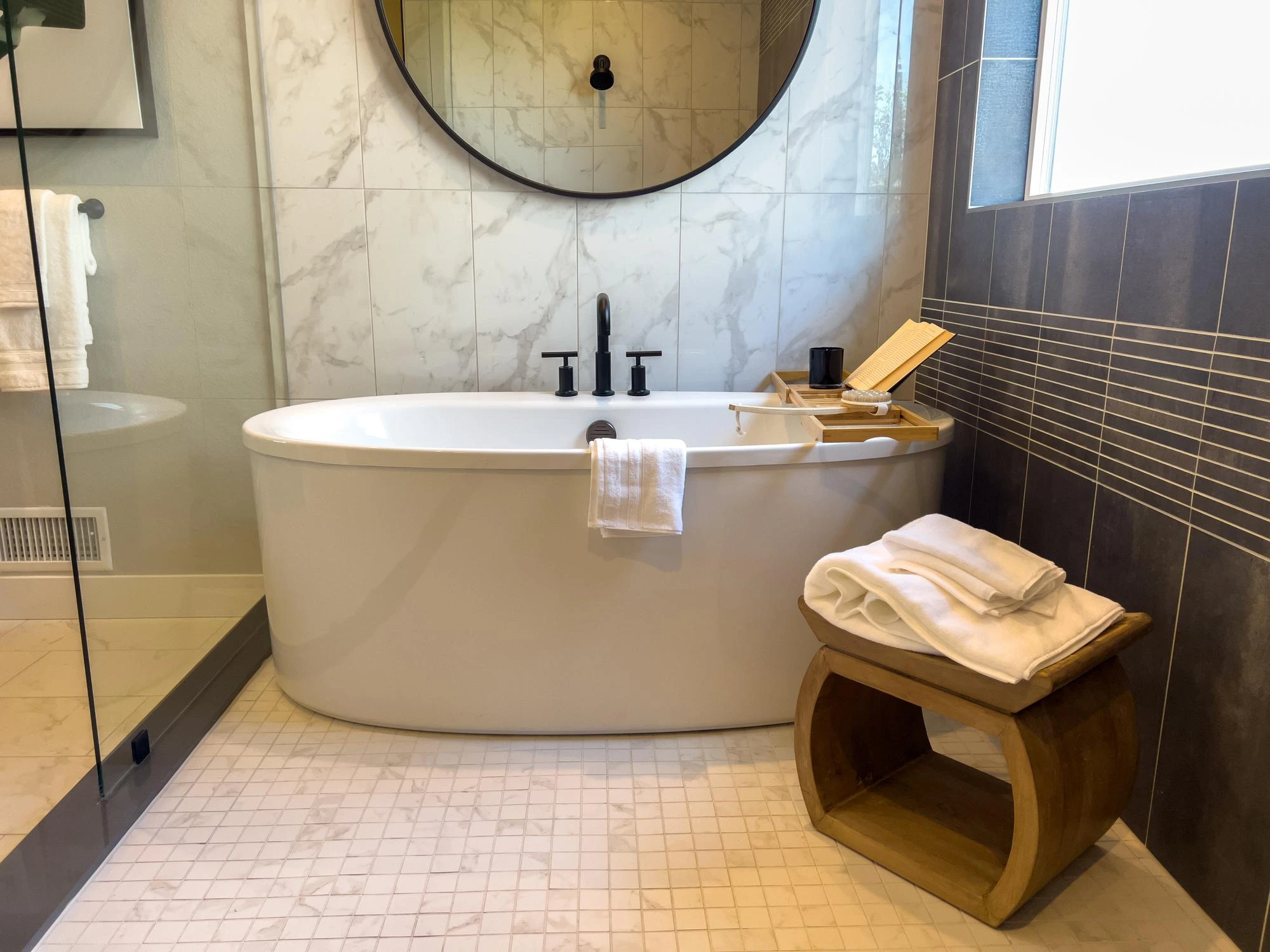 Freestanding Bathtubs - Spring TX Bathroom Remodel